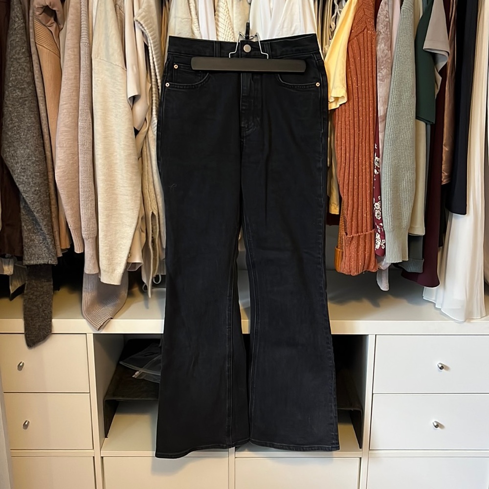 Denim Forum Twiggy High Rise Flare. NWOT size 24